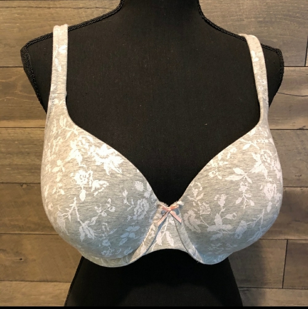 Cacique Lightly Lined T-shirt Bra